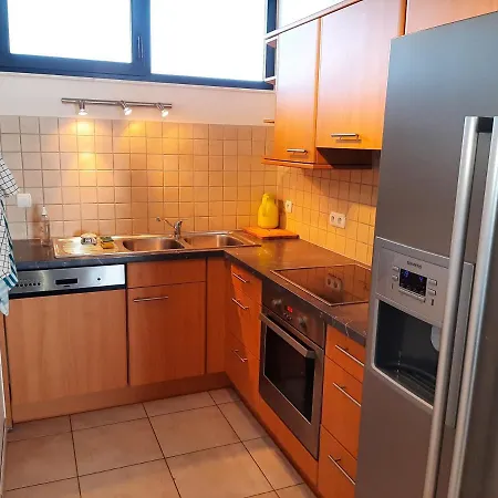 Lacs De L'eau D'heure Amiral 24 アパート *